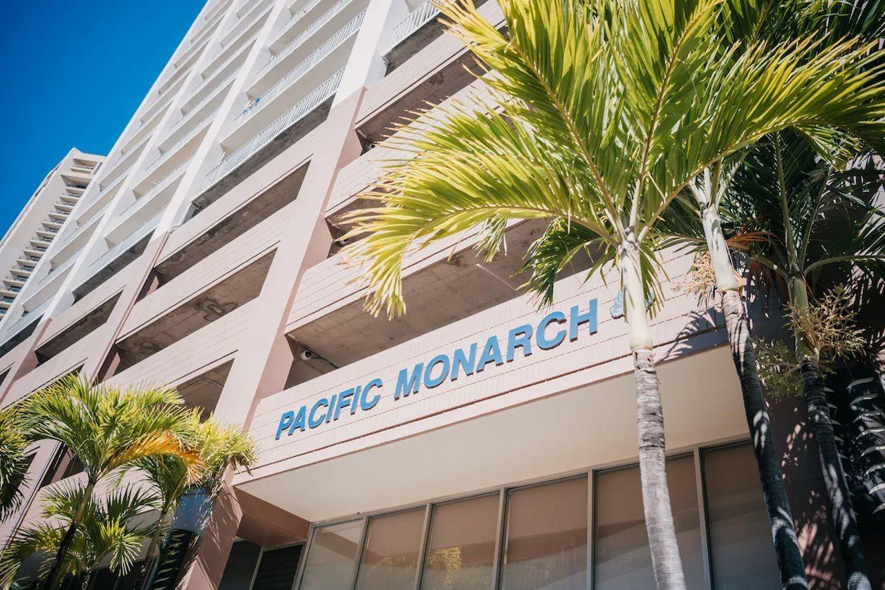 Pacific Monarch Hotel Honolulu Exterior photo